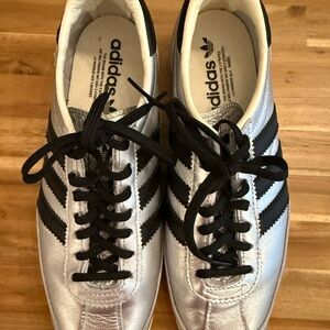 Adidas SL72 Metallic Silver and Black Sneakers Retro Design